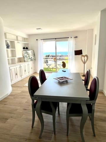 3 soverom Leilighet til leie i Pedregalejo, Málaga by - € 1 900 (Ref: 9677408)