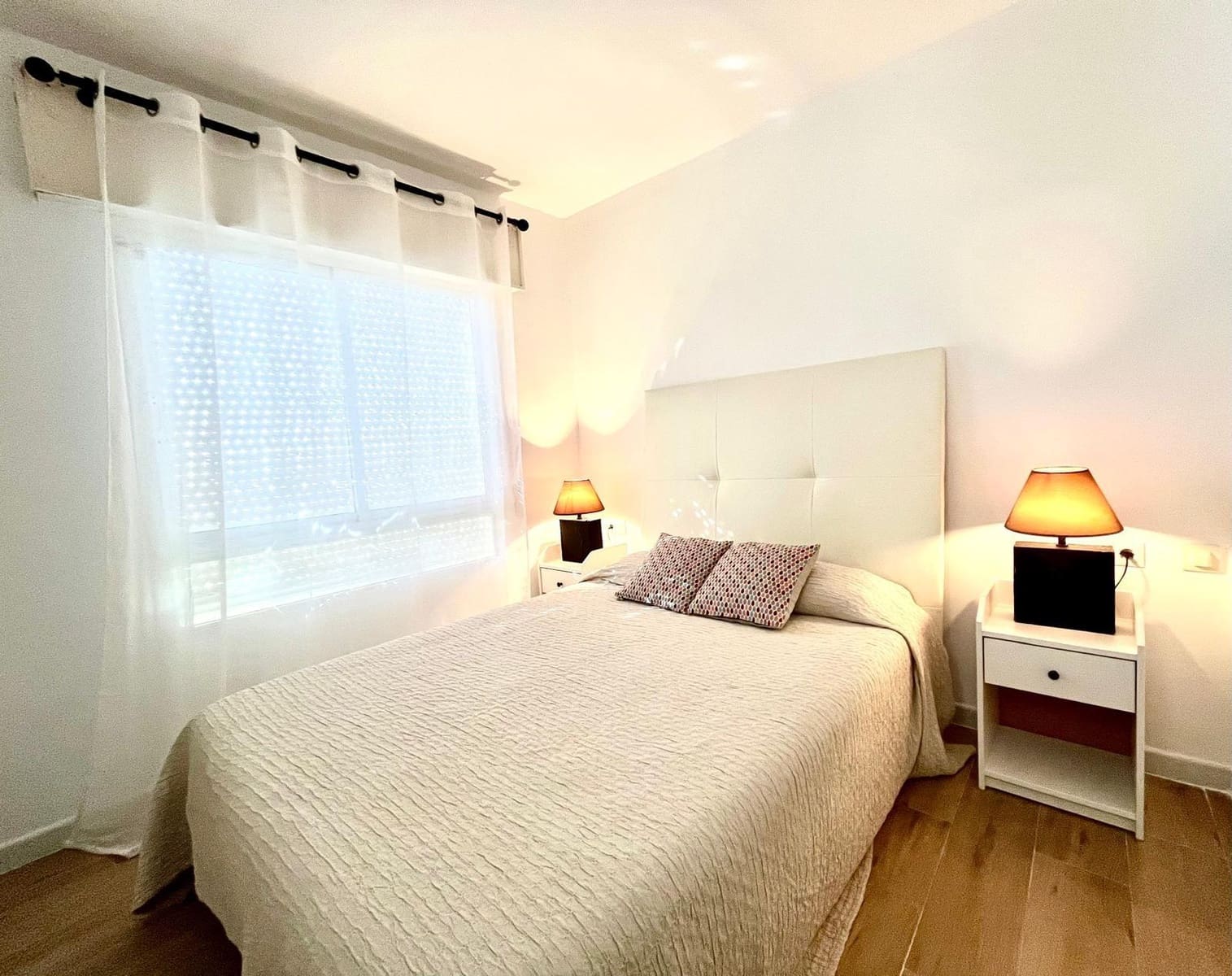 3 soverom Leilighet til leie i Malaga by - € 1 900 (Ref: 9677408)