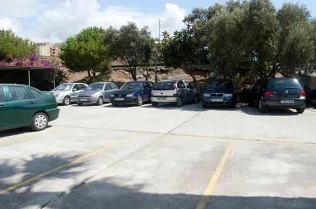 Villa/Maison Mitoyenne de 2 chambres à louer à La Cala del Moral, Rincón de la Victoria - 1 100 € (Ref: 9679786)