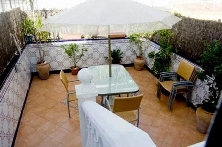 Villa/Maison Mitoyenne de 2 chambres à louer à La Cala del Moral avec piscine garage - 1 100 € (Ref: 9679786)