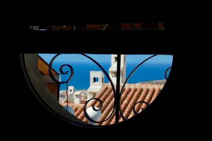 Adosado de 2 habitaciones en La Cala del Moral en alquiler con piscina garaje - 1.100 € (Ref: 9679786)