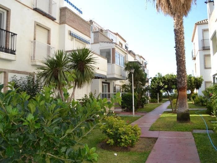 2 sovrum Takvåning att hyra i Torrox-Costa med pool - 1 350 € (Ref: 9682470)