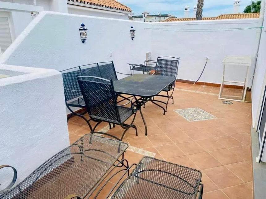 2 sovrum Takvåning att hyra i Torrox-Costa med pool - 1 350 € (Ref: 9682470)