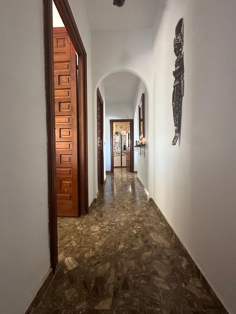 4 sypialnia Willa na sprzedaż w Caleta de Velez z basenem garażem - 650 000 € (Ref: 9682471)