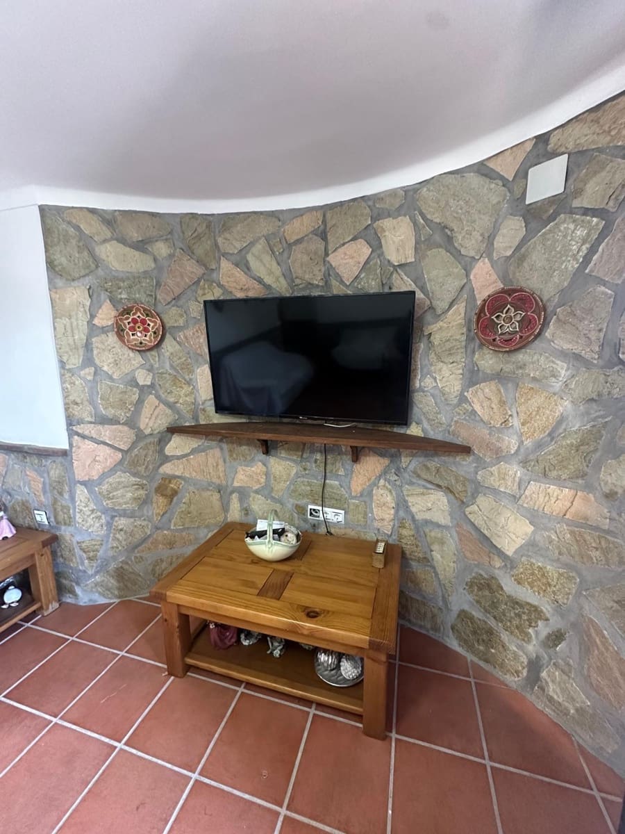 4 sypialnia Willa na sprzedaż w Caleta de Velez z basenem garażem - 650 000 € (Ref: 9682471)