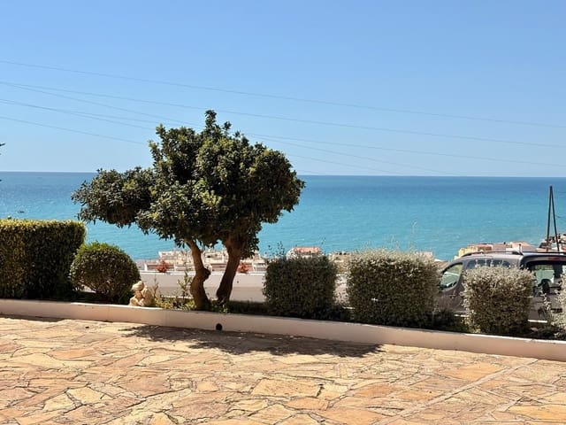 1 chambre Appartement à vendre à Caleta de Vélez, Vélez-Málaga avec piscine - 178 000 € (Ref: 9686343)