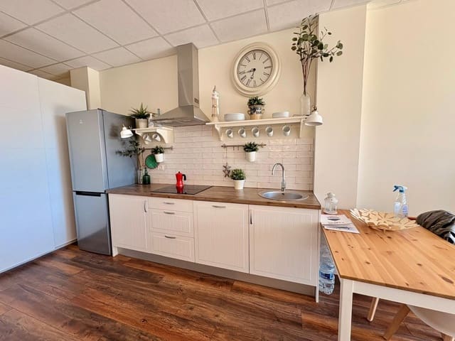 1 soverom Leilighet til salgs i Caleta de Vélez, Vélez-Málaga med svømmebasseng - € 178 000 (Ref: 9686343)