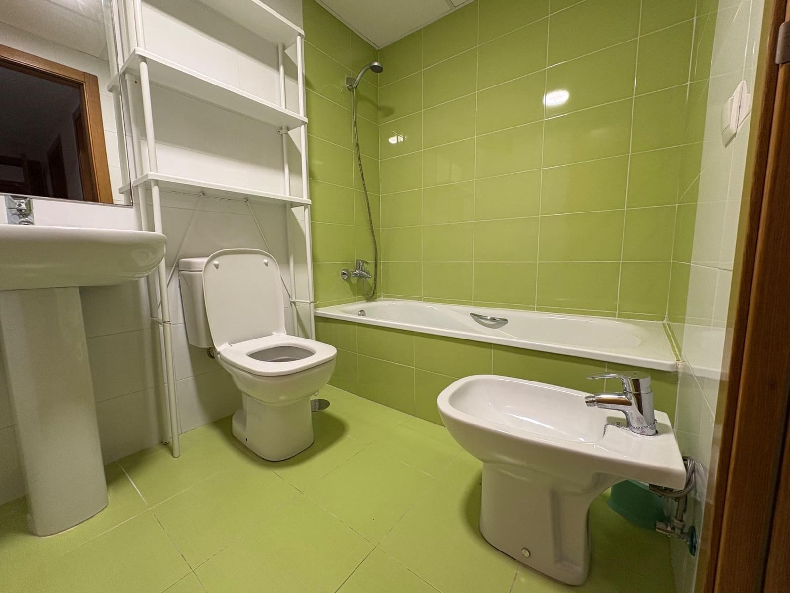 3 quarto Apartamento para venda em Caleta de Velez com piscina - 390 000 € (Ref: 9690535)