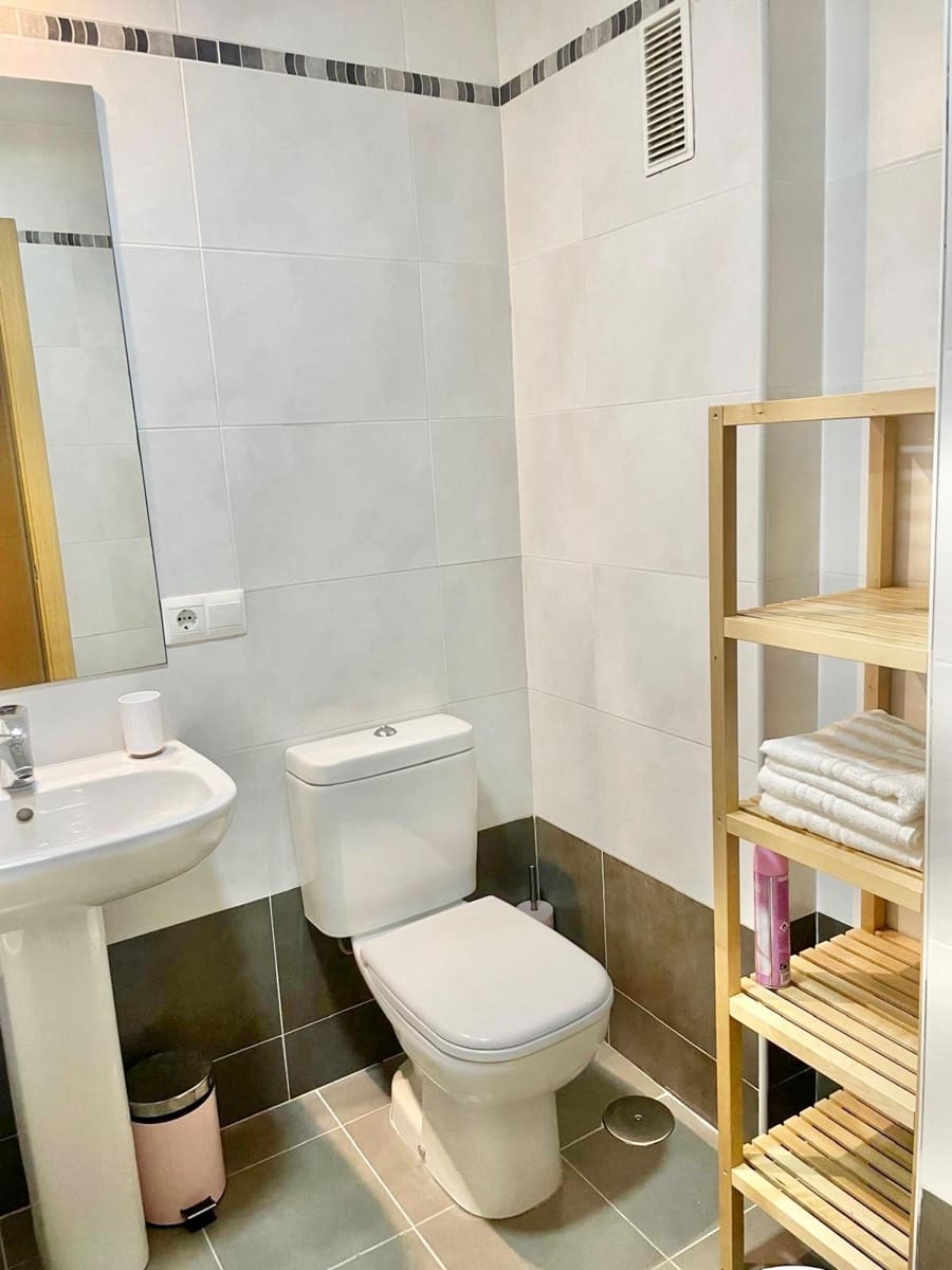 3 quarto Apartamento para venda em Caleta de Velez com piscina - 390 000 € (Ref: 9690535)