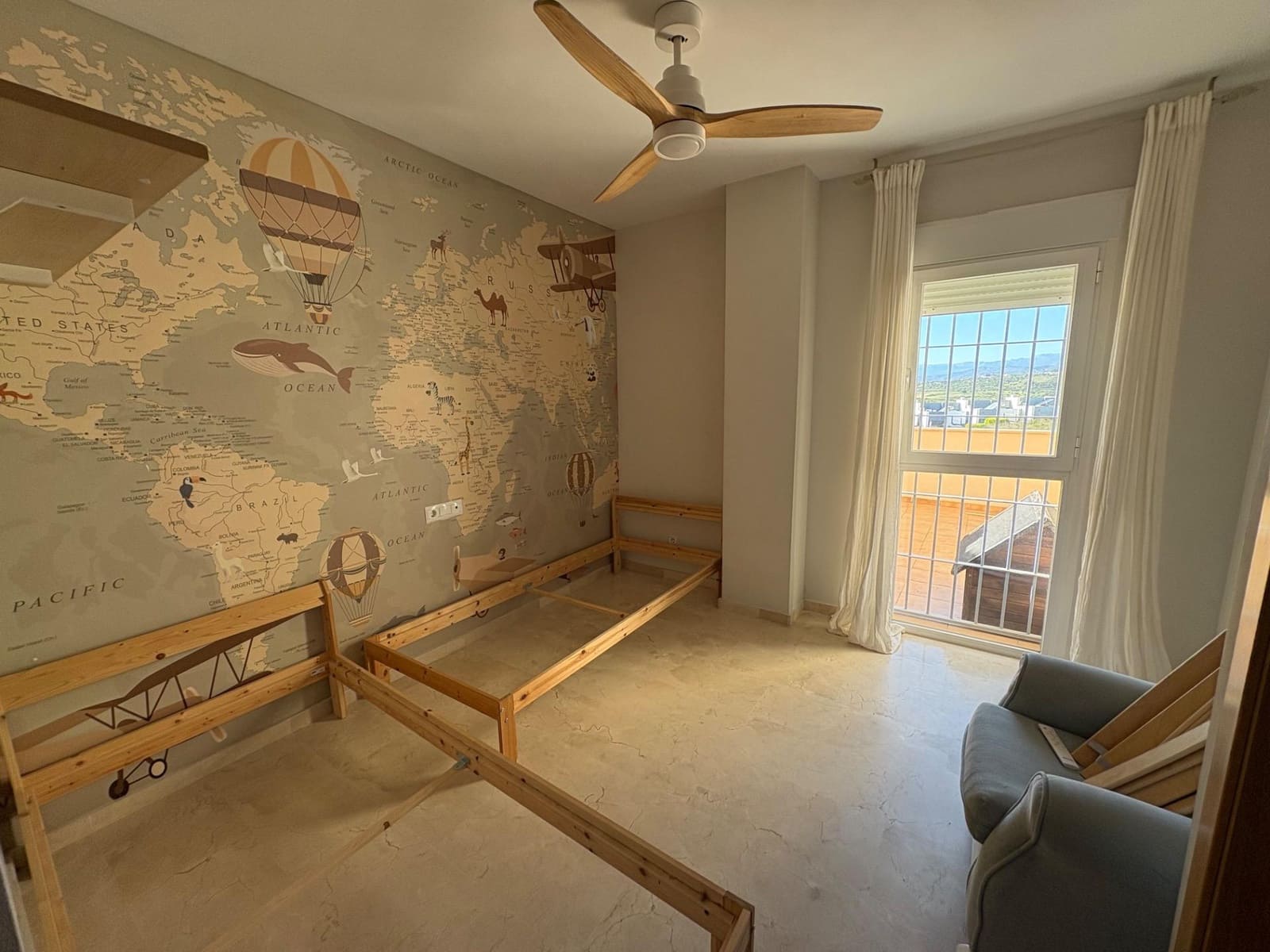 3 quarto Apartamento para venda em Caleta de Velez com piscina - 390 000 € (Ref: 9690535)