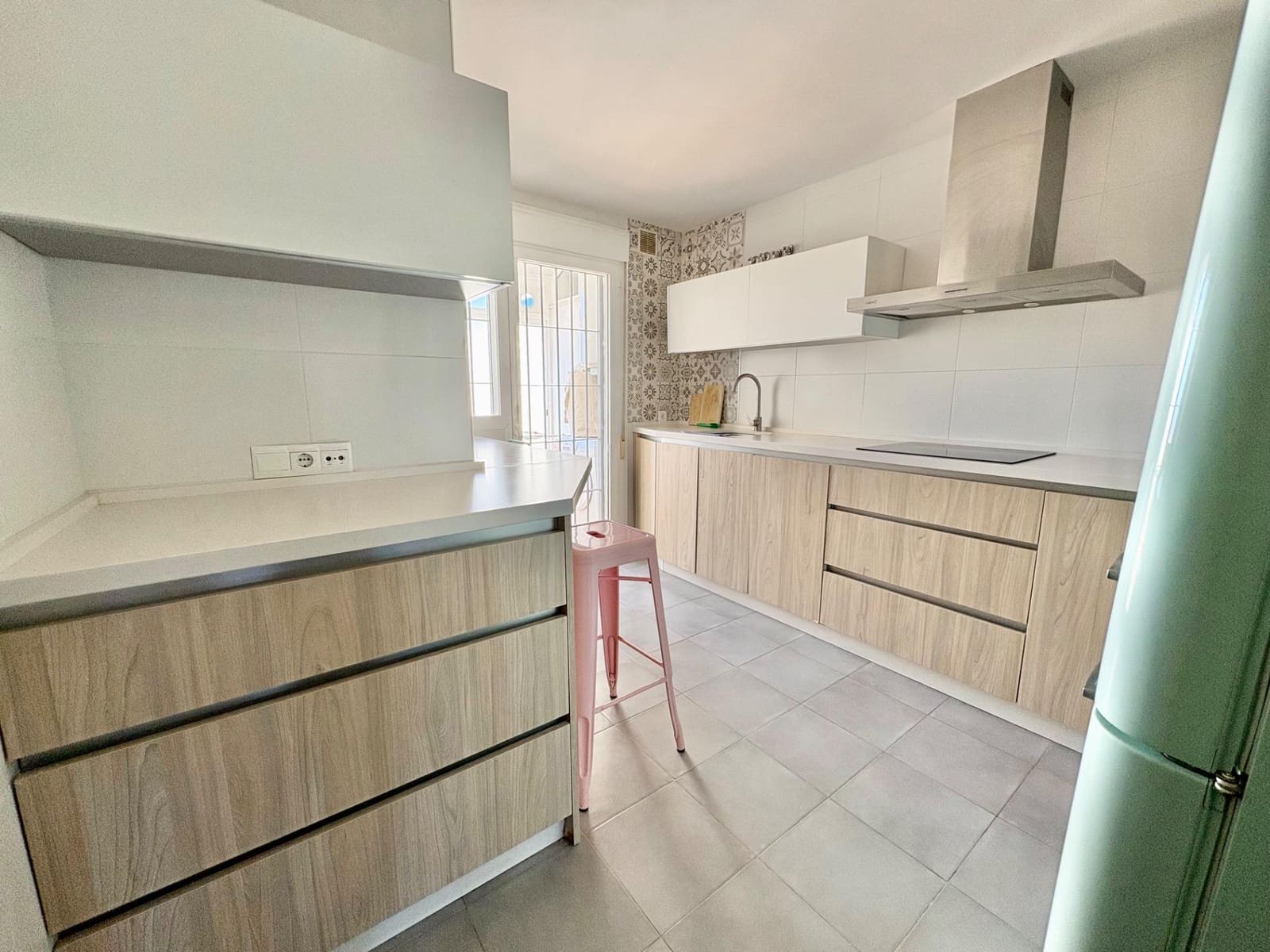 3 quarto Apartamento para venda em Caleta de Velez com piscina - 390 000 € (Ref: 9690535)