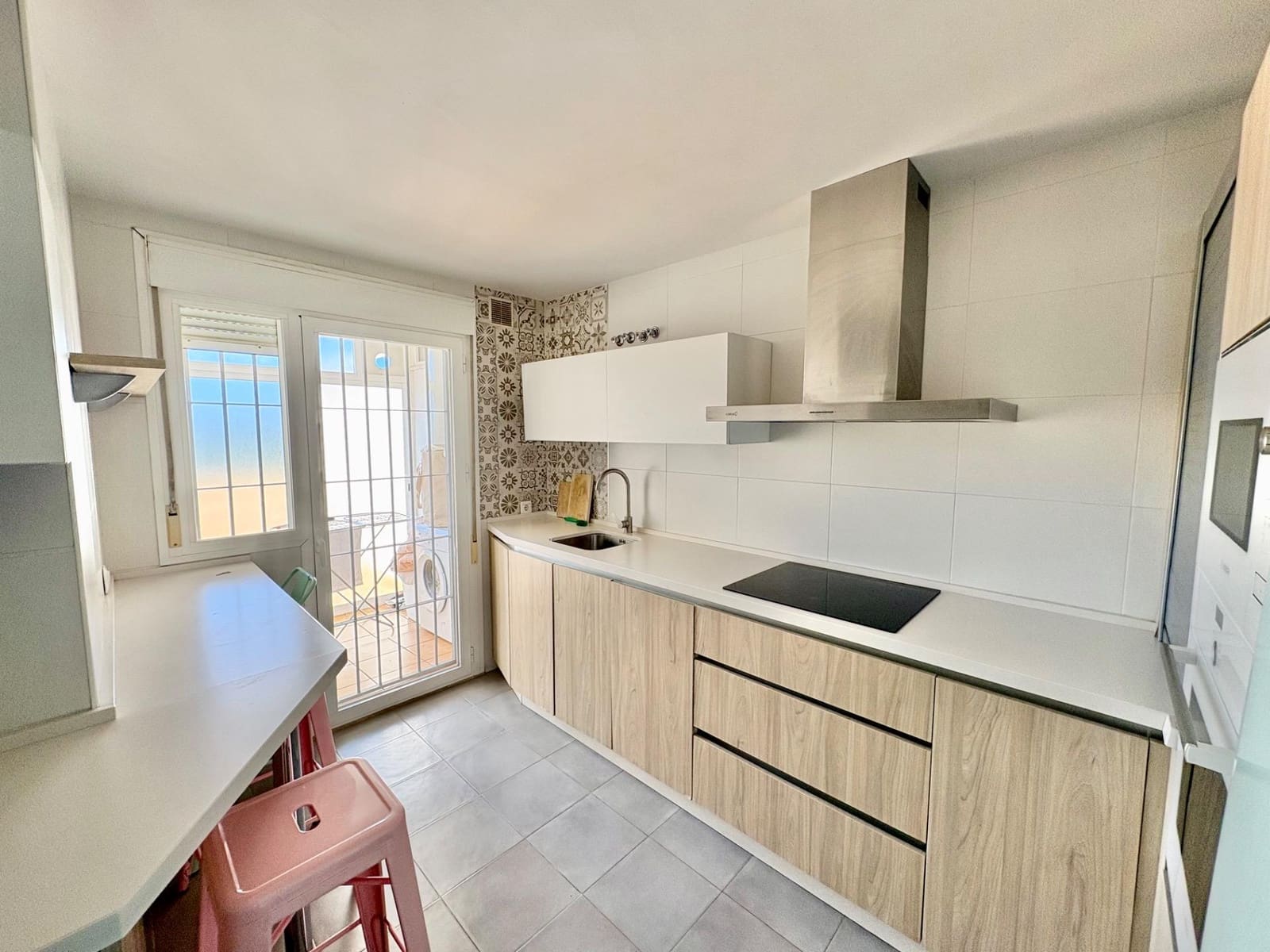 3 quarto Apartamento para venda em Caleta de Velez com piscina - 390 000 € (Ref: 9690535)