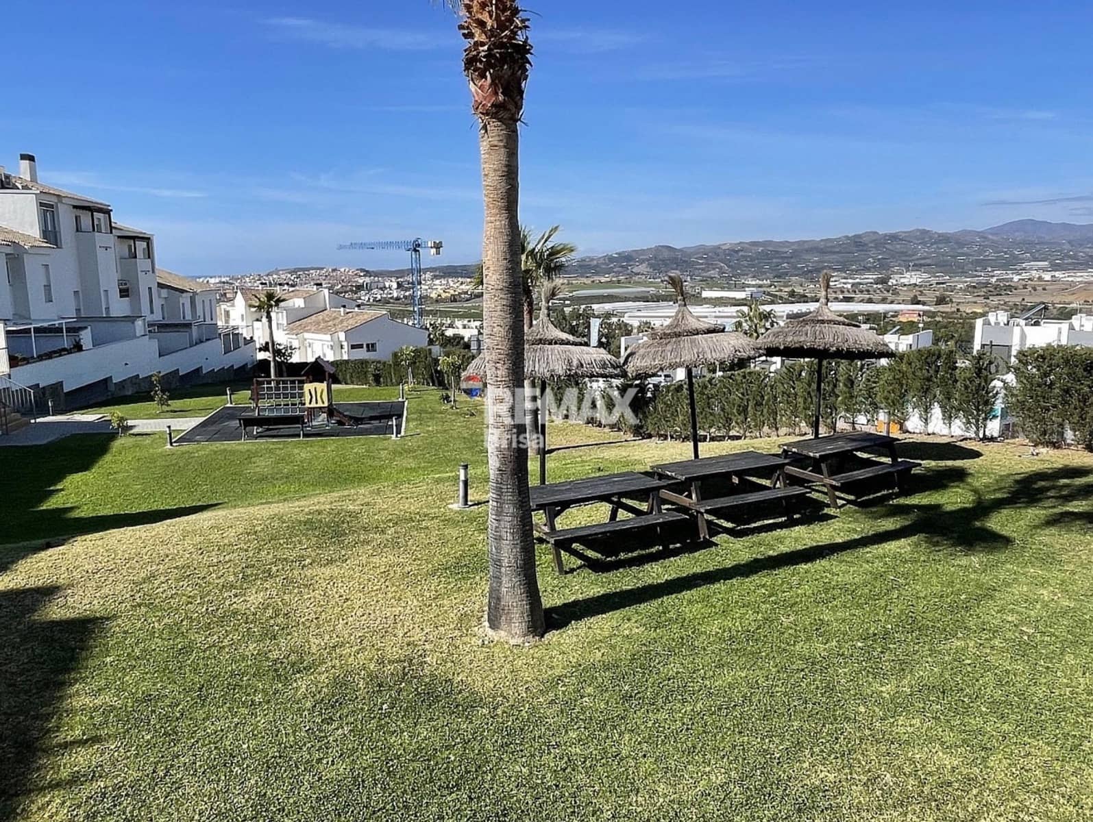 3 quarto Apartamento para venda em Caleta de Velez com piscina - 390 000 € (Ref: 9690535)