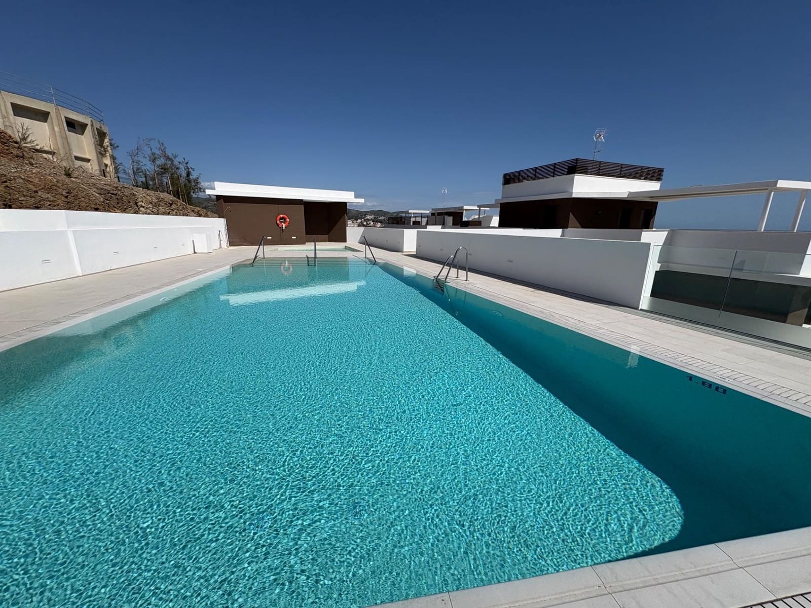 2 sovrum Lägenhet till salu i Rincon de la Victoria med pool garage - 550 000 € (Ref: 9701569)