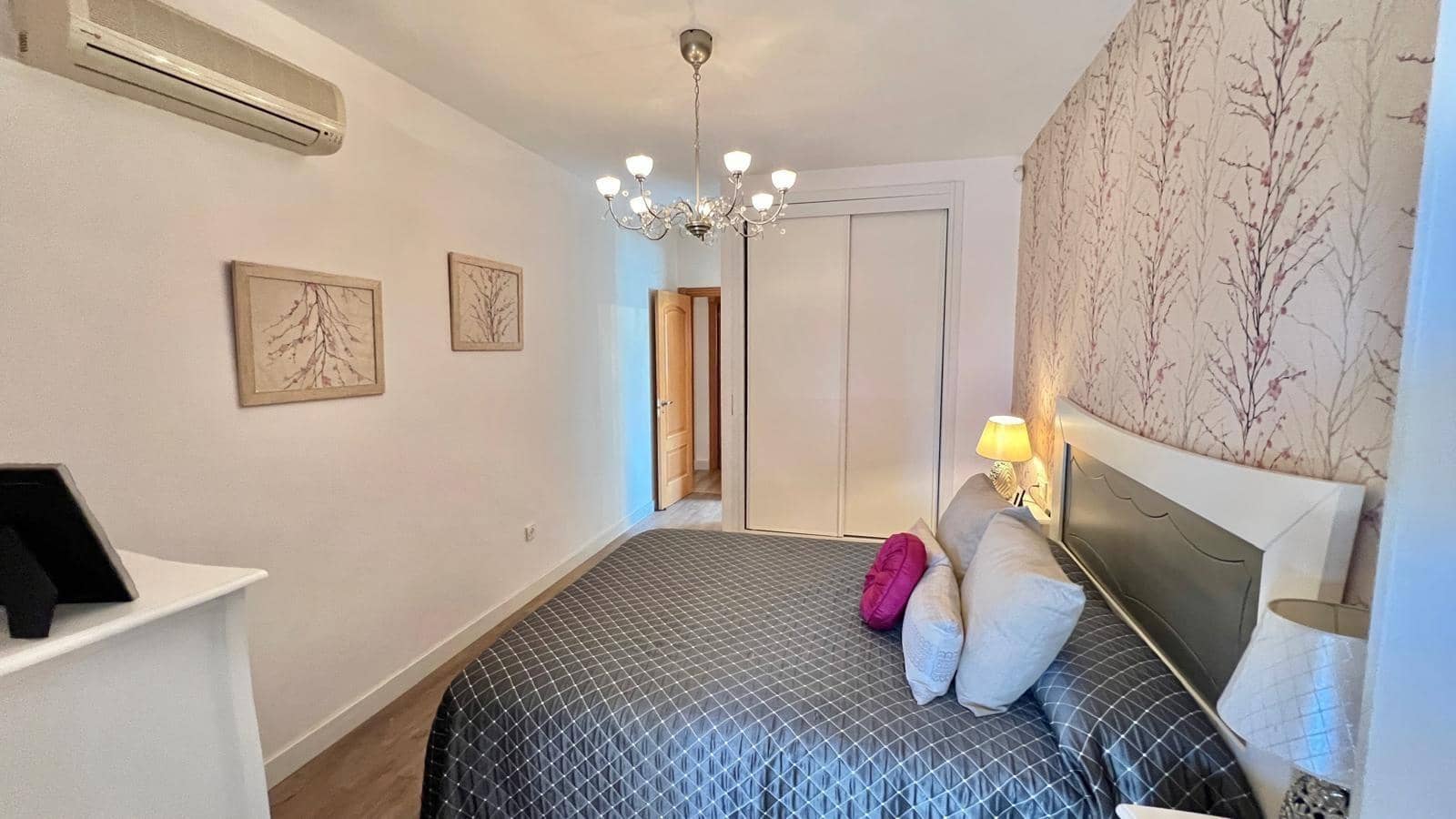 2 Zimmer Wohnung zu verkaufen in Caleta de Velez mit Pool - 342.500 € (Ref: 9719844)