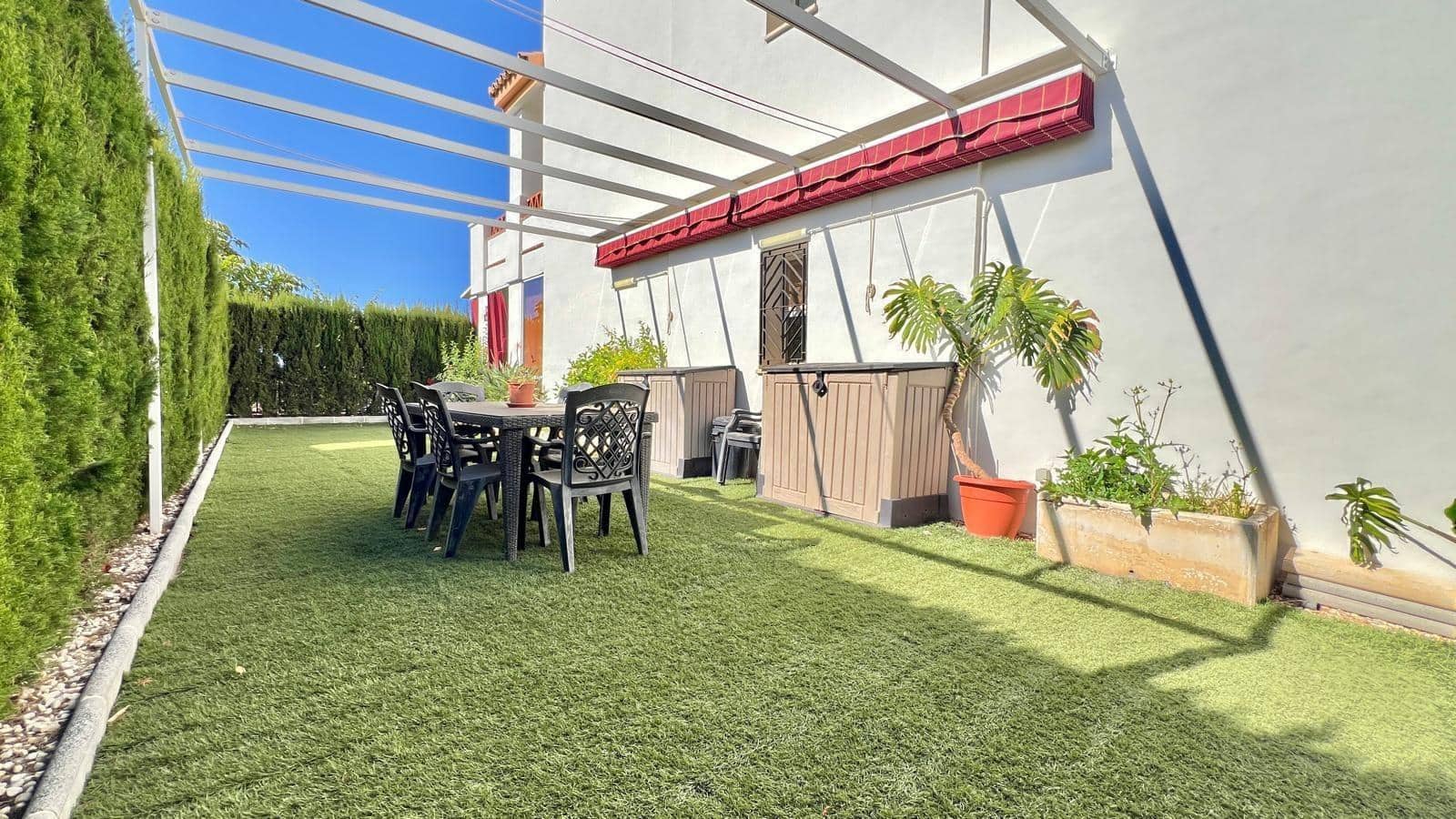 2 Zimmer Wohnung zu verkaufen in Caleta de Velez mit Pool - 342.500 € (Ref: 9719844)