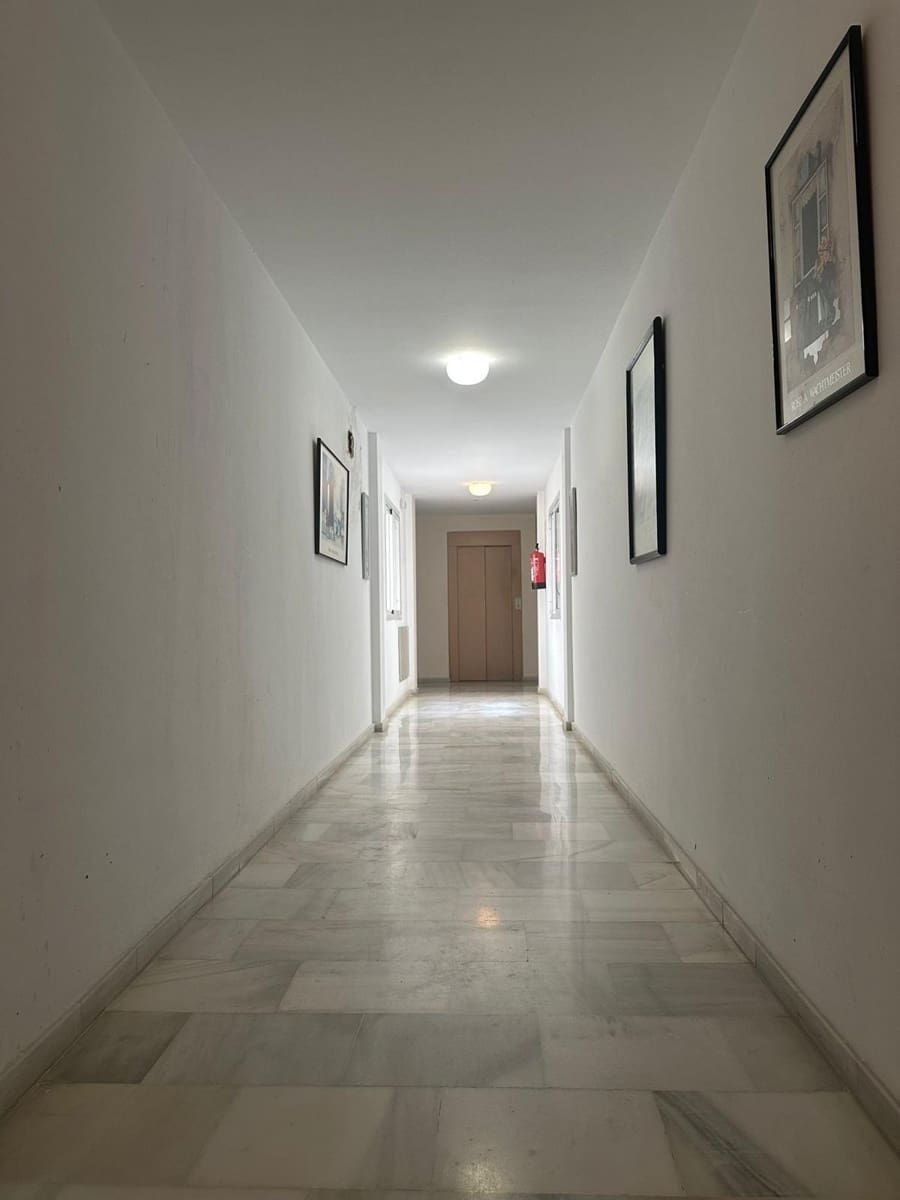 3 soverom Leilighet til salgs i Torrox-Costa med svømmebasseng garasje - € 297 000 (Ref: 9732035)