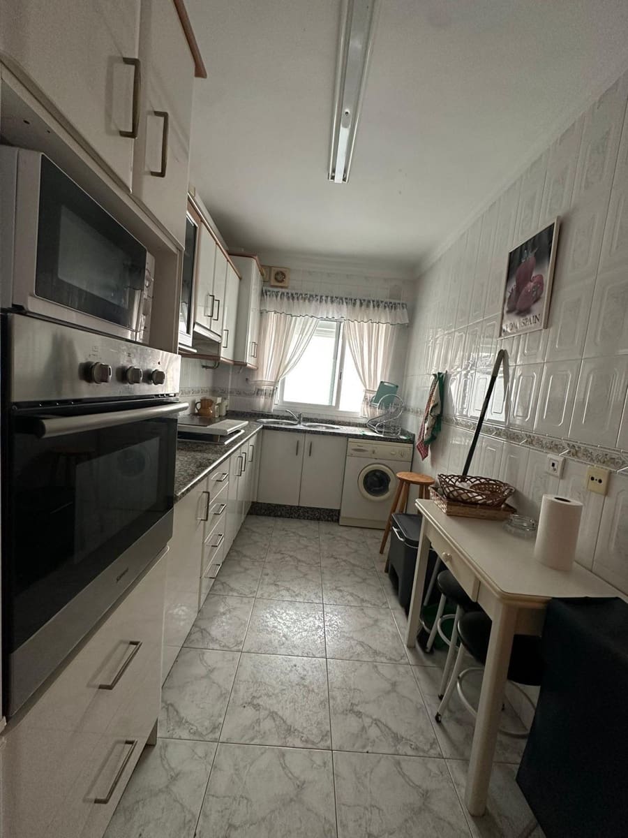 3 soverom Leilighet til salgs i Torrox-Costa med svømmebasseng garasje - € 297 000 (Ref: 9732035)