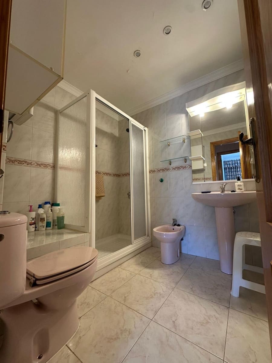 3 soverom Leilighet til salgs i Torrox-Costa med svømmebasseng garasje - € 297 000 (Ref: 9732035)