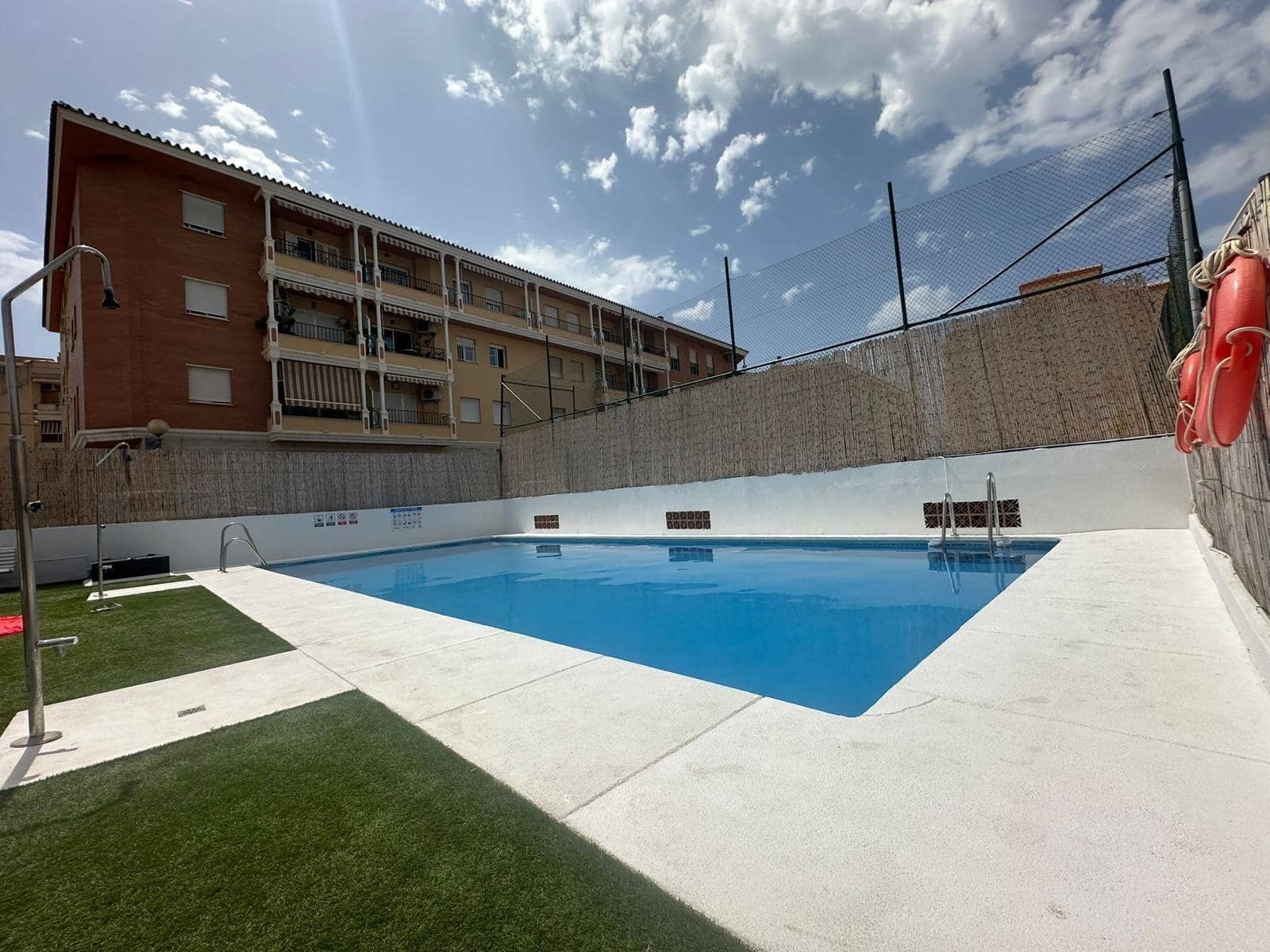 3 soverom Leilighet til salgs i Torrox-Costa med svømmebasseng garasje - € 297 000 (Ref: 9732035)