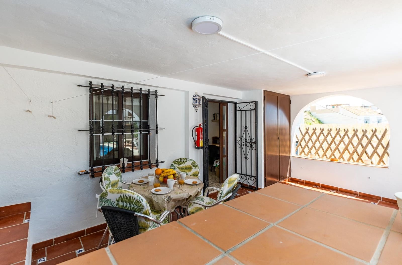 5 soverom Villa til salgs i Chilches med svømmebasseng garasje - € 510 000 (Ref: 9747793)