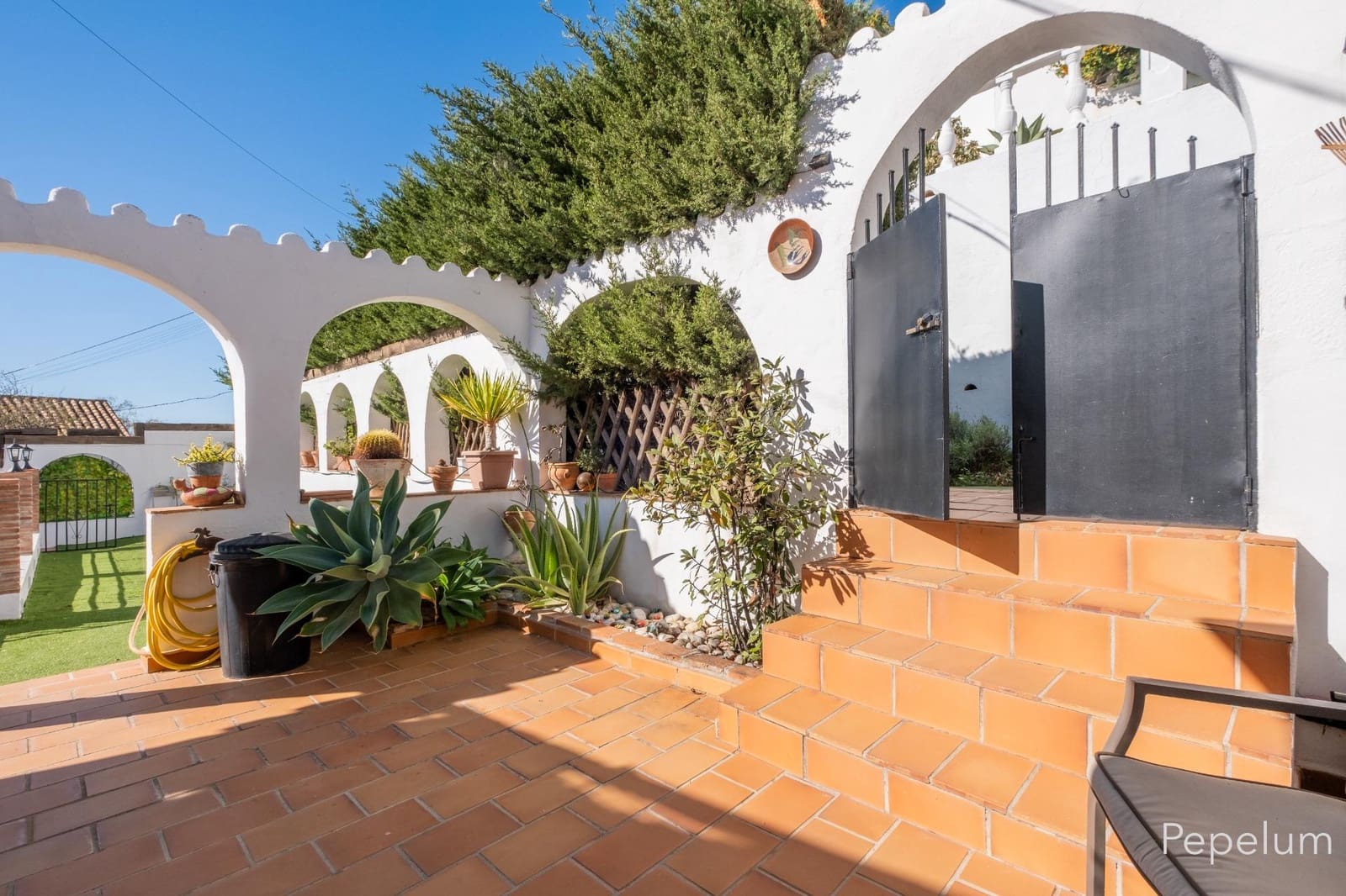 5 soverom Villa til salgs i Chilches med svømmebasseng garasje - € 510 000 (Ref: 9747793)