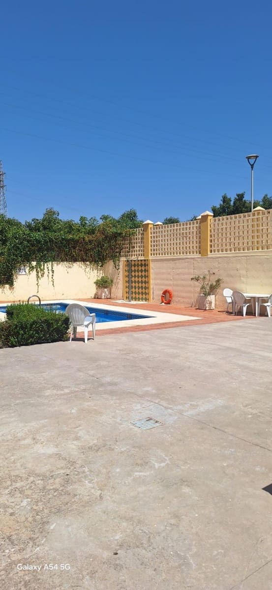 3 sypialnia Mieszkanie do wynajęcia w Algarrobo z basenem garażem - 900 € (Ref: 9765117)