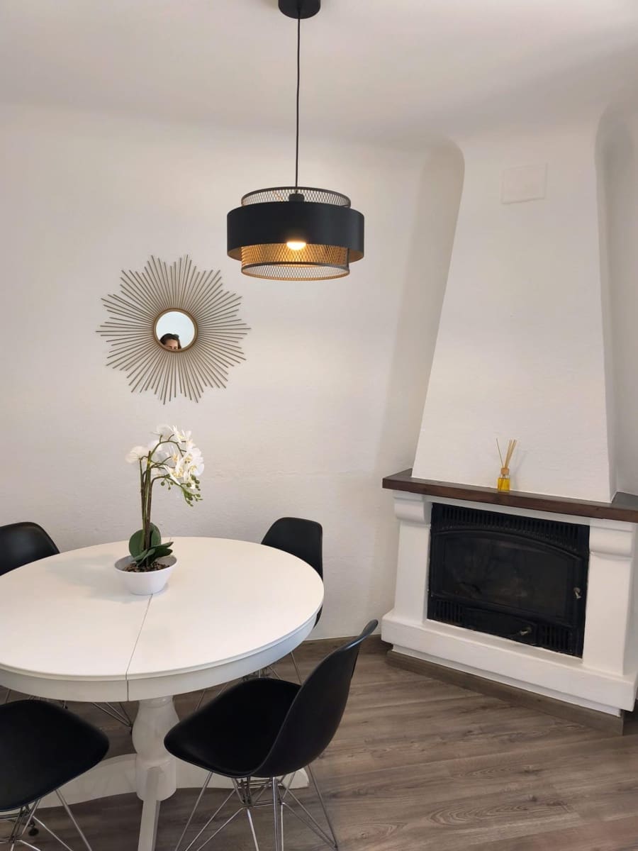 2 makuuhuone Rivitalo vuokrattavana paikassa Caleta de Velez - 1 200 € (Ref: 9770585)