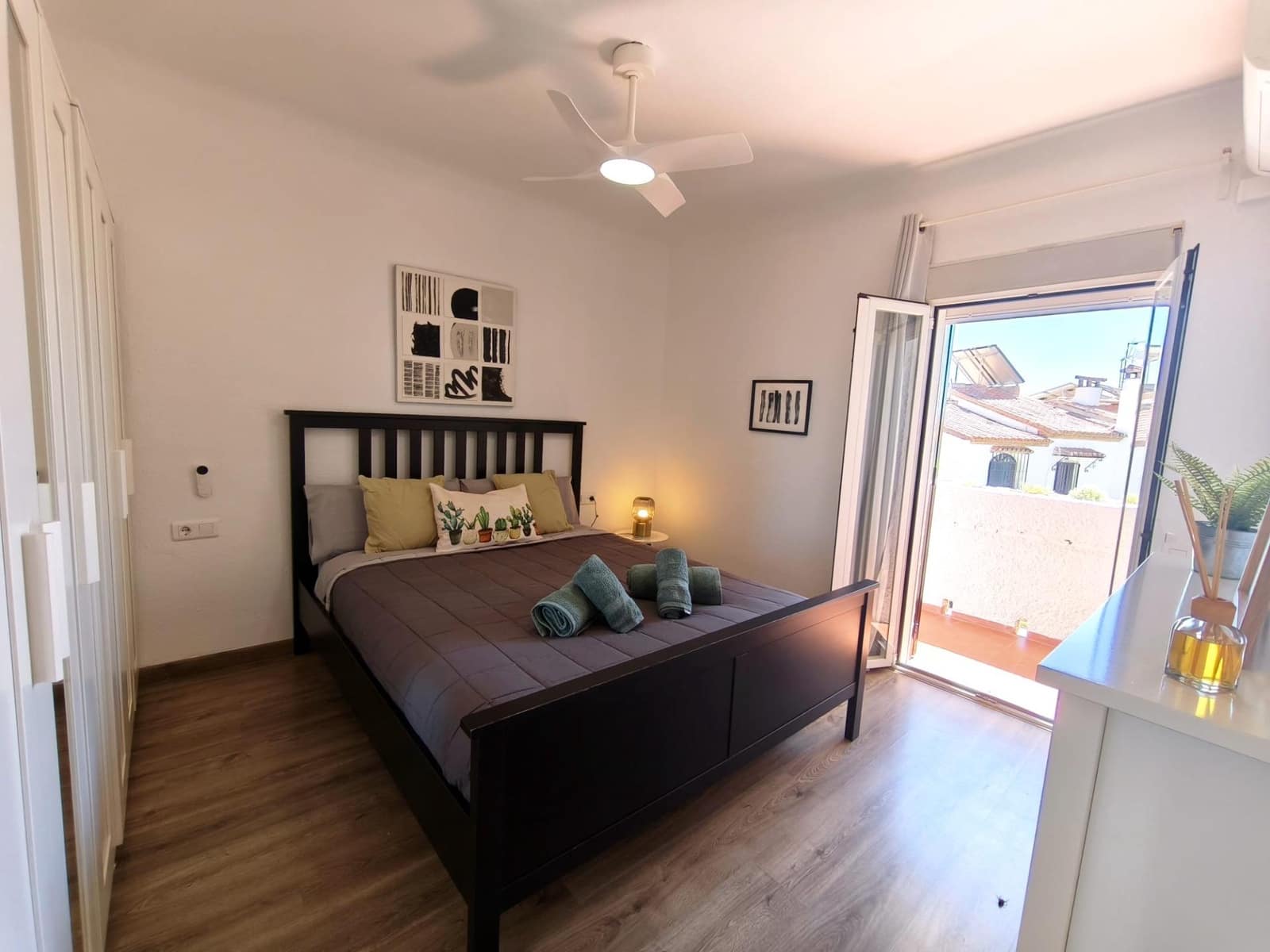 2 makuuhuone Rivitalo vuokrattavana paikassa Caleta de Velez - 1 200 € (Ref: 9770585)