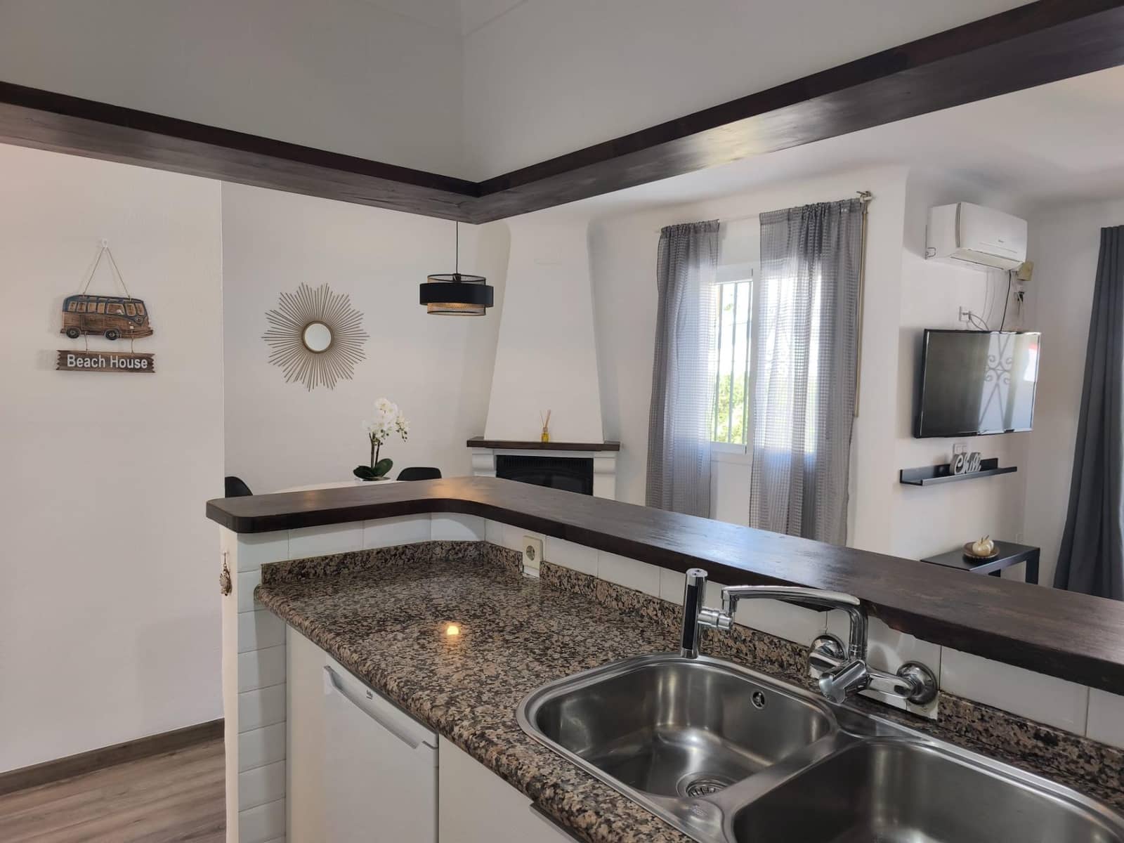 2 makuuhuone Rivitalo vuokrattavana paikassa Caleta de Velez - 1 200 € (Ref: 9770585)