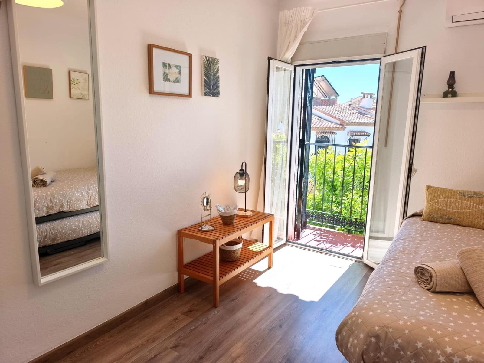 2 makuuhuone Rivitalo vuokrattavana paikassa Caleta de Velez - 1 200 € (Ref: 9770585)