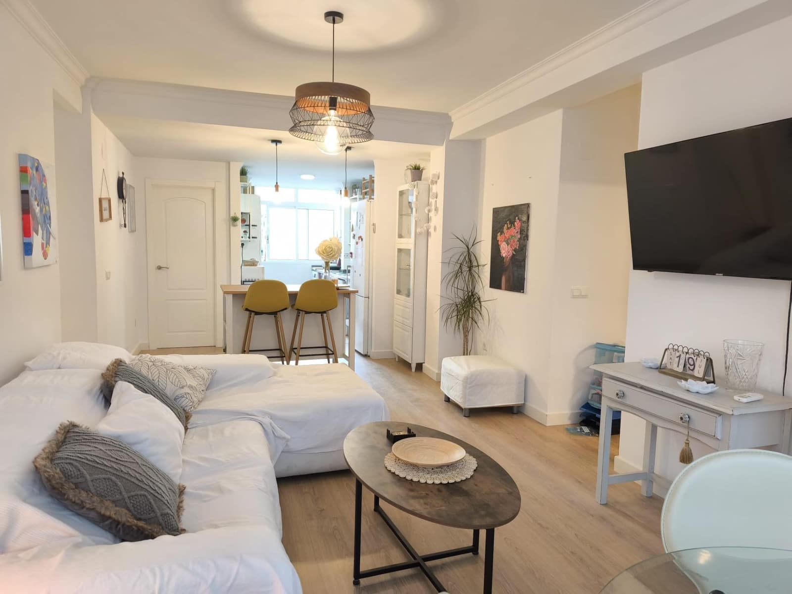 3 bedroom Flat for rent in Torre del Mar - € 1,200 (Ref: 9770586)