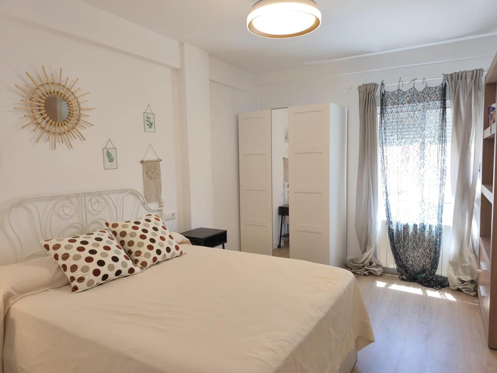 3 bedroom Flat for rent in Torre del Mar - € 1,200 (Ref: 9770586)