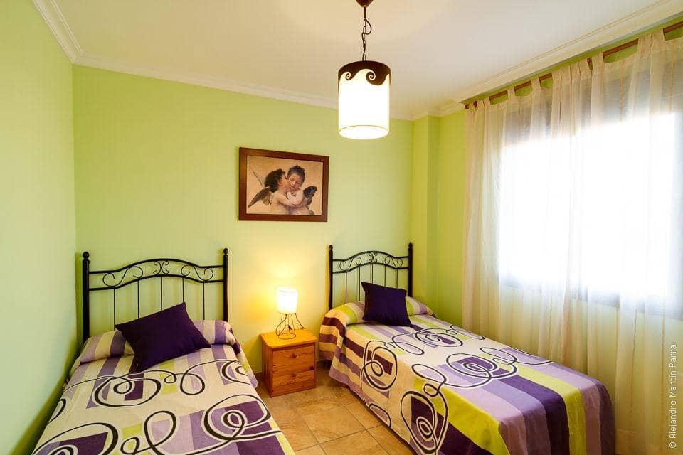 Piso de 2 habitaciones en Algarrobo en alquiler con piscina - 1.100 € (Ref: 9778040)