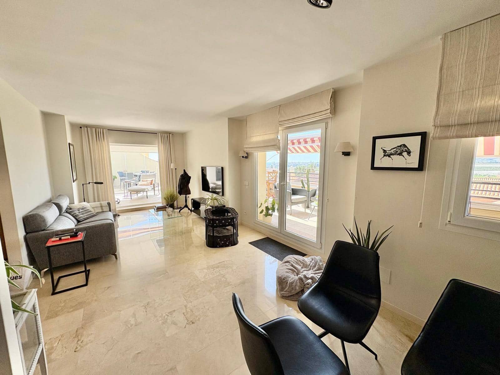 2 soverom Penthouse til salgs i Caleta de Velez med svømmebasseng garasje - € 485 000 (Ref: 9783036)