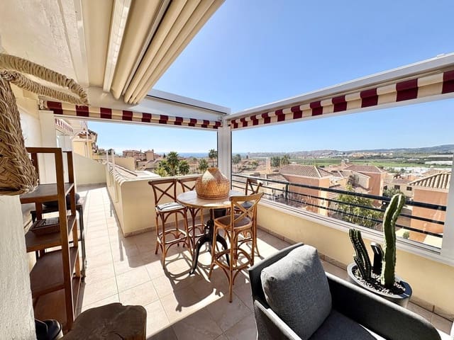 2 soverom Penthouse til salgs i Caleta de Vélez, Vélez-Málaga med svømmebasseng garasje - € 485 000 (Ref: 9783036)