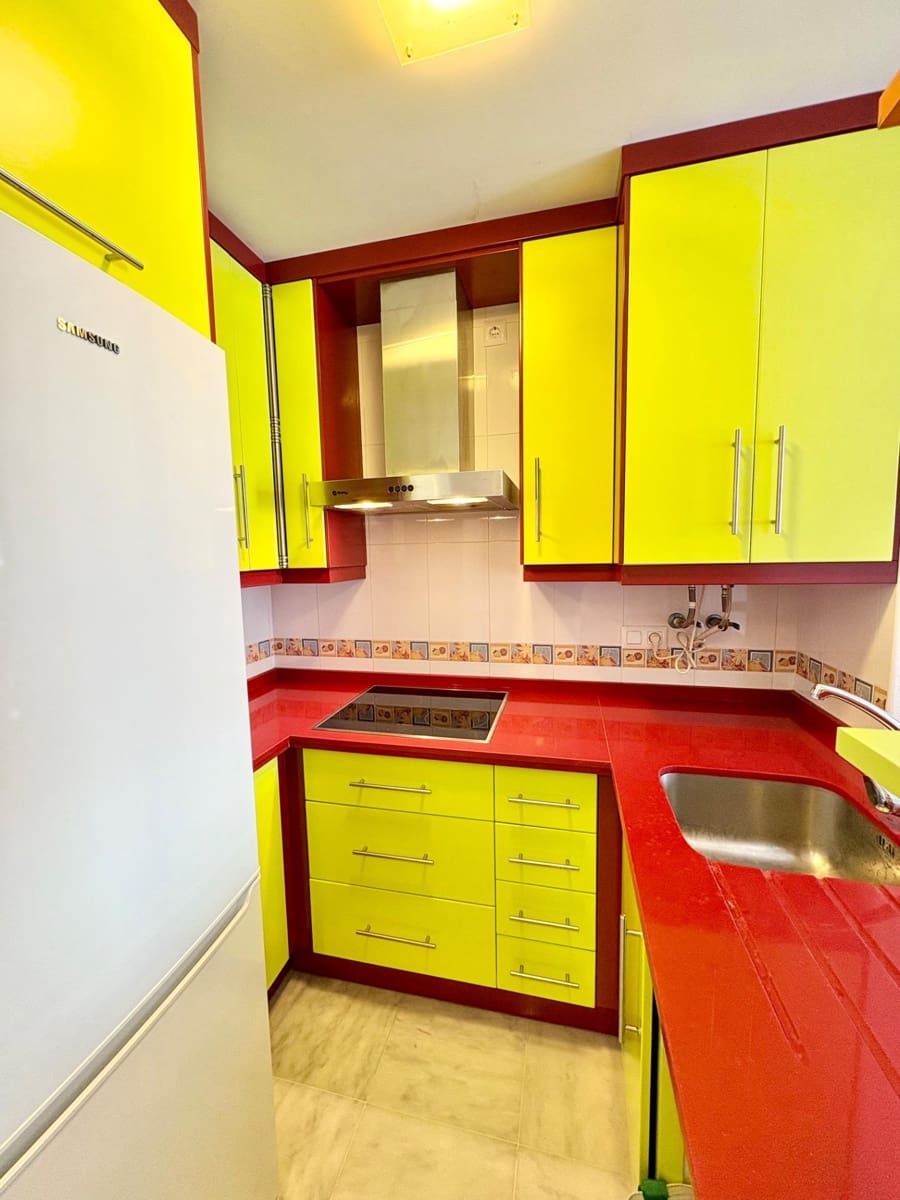 2 bedroom Flat for sale in El Morche with garage - € 250,000 (Ref: 9783037)