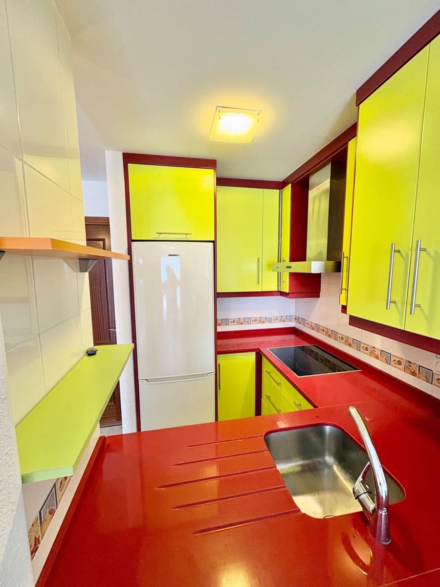 2 bedroom Flat for sale in El Morche with garage - € 250,000 (Ref: 9783037)