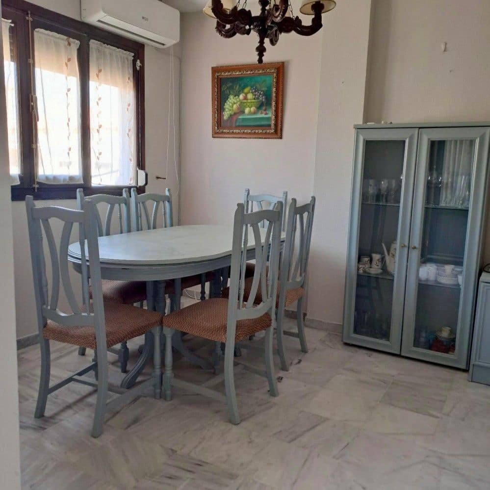 4 bedroom Apartment for rent in Torre del Mar with pool - € 1,300 (Ref: 9783038)