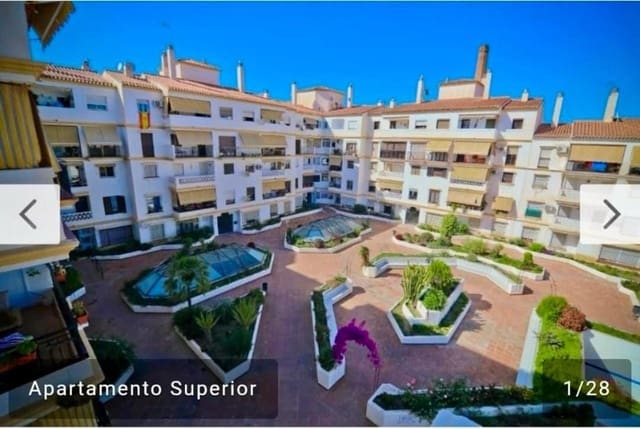 4 Zimmer Apartment zu vermieten in Torre del Mar, Vélez-Málaga mit Pool - 1.300 € (Ref: 9783038)