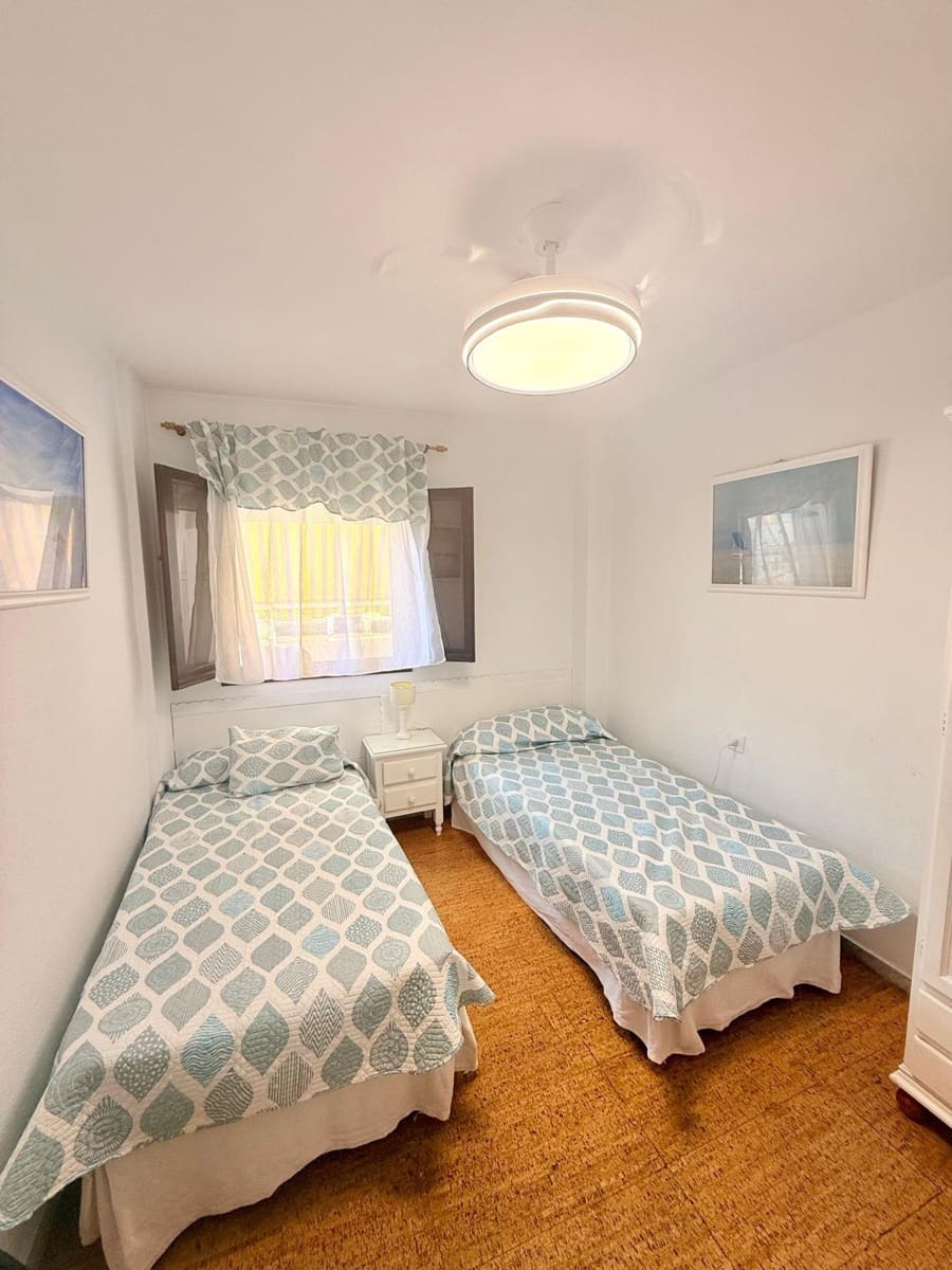 4 camera da letto Appartamento da affittare in Velez-Malaga con piscina - 1.300 € (Rif: 9783038)