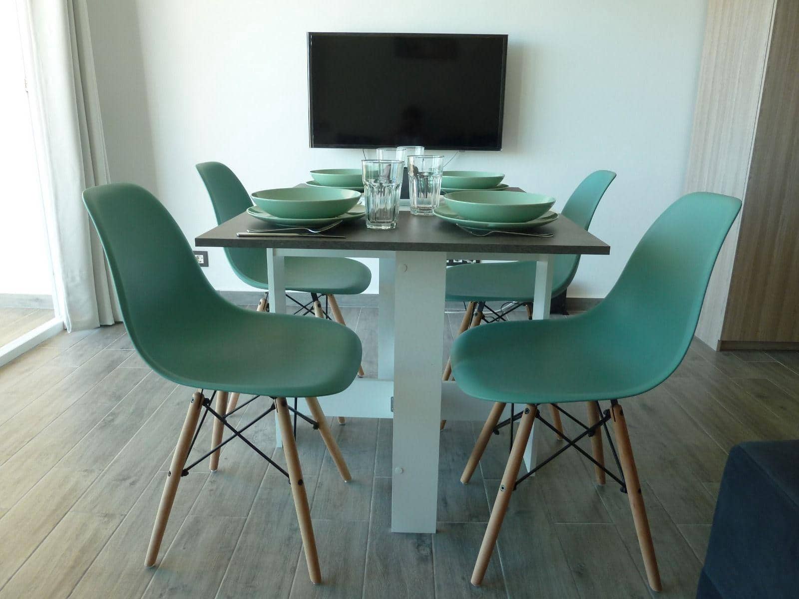 Studio te huur in La Cala del Moral met zwembad - € 850 (Ref: 9788341)