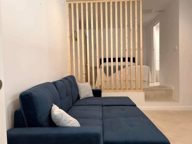 Studio te koop in Torre del Mar, Vélez-Málaga met zwembad - € 164.000 (Ref: 9790974)