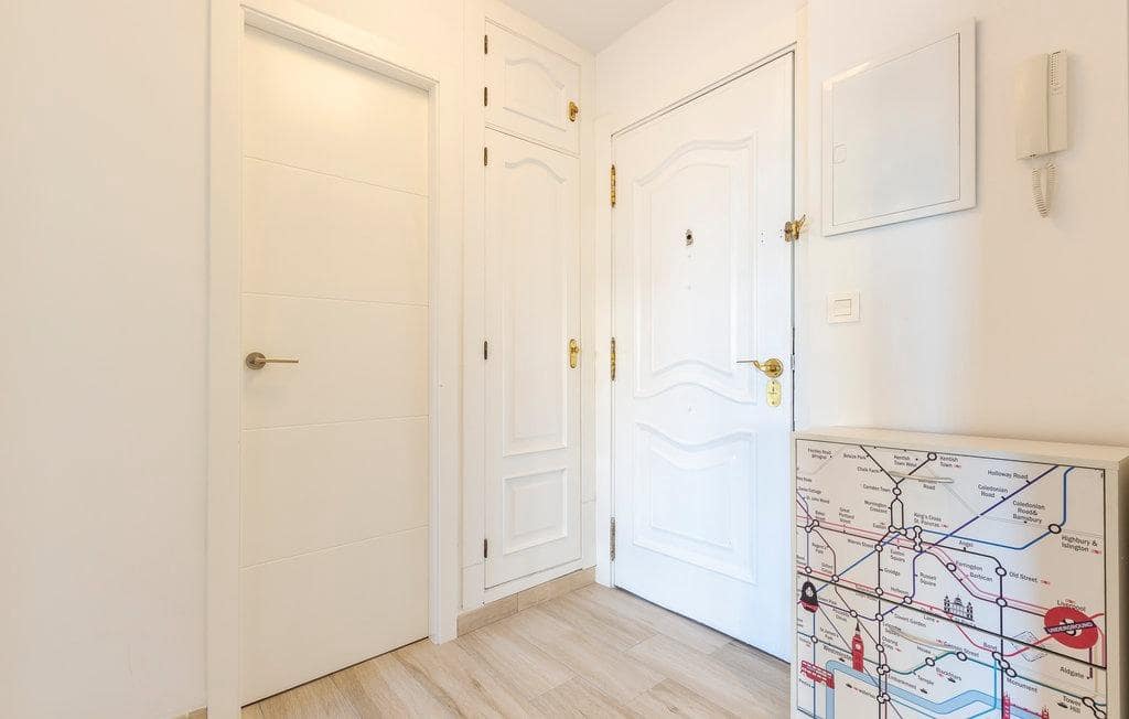 Apartamento de 2 habitaciones en Algarrobo en alquiler con piscina - 1.200 € (Ref: 9794519)