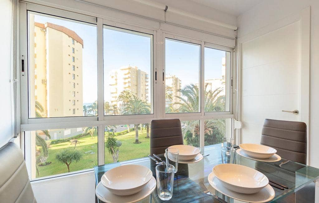 Apartamento de 2 habitaciones en Algarrobo en alquiler con piscina - 1.200 € (Ref: 9794519)