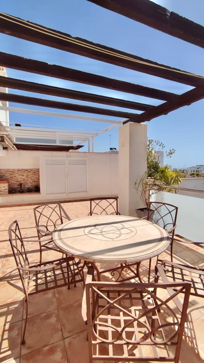 2 Zimmer Penthouse zu verkaufen in Velez-Malaga mit Pool Garage - 449.900 € (Ref: 9797018)