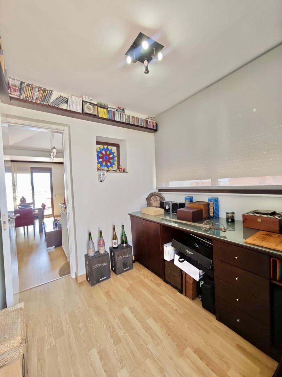 2 Zimmer Penthouse zu verkaufen in Velez-Malaga mit Pool Garage - 449.900 € (Ref: 9797018)