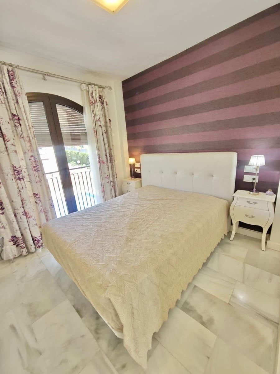 2 Zimmer Penthouse zu verkaufen in Velez-Malaga mit Pool Garage - 449.900 € (Ref: 9797018)