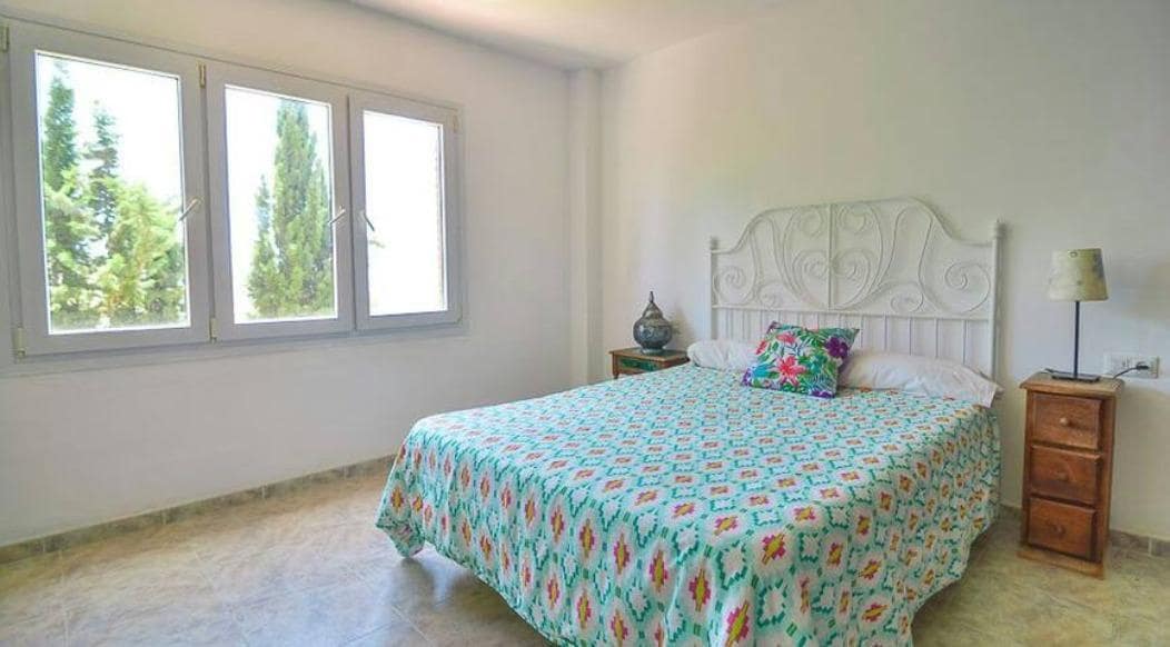 4 makuuhuone Huvila myytävänä paikassa Rincon de la Victoria mukana uima-altaan 
autotalli - 839 900 € (Ref: 9799162)