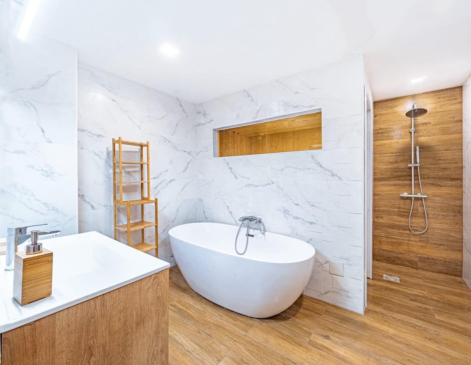 4 makuuhuone Huvila myytävänä paikassa Rincon de la Victoria mukana uima-altaan 
autotalli - 839 900 € (Ref: 9799162)